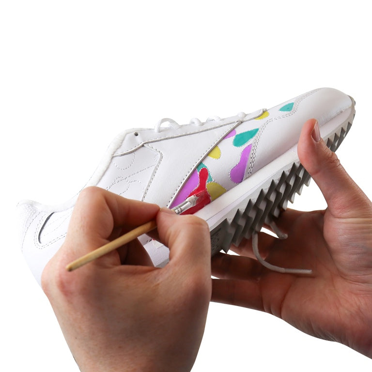 Gift Republic DIY kit - Sneaker Customisation