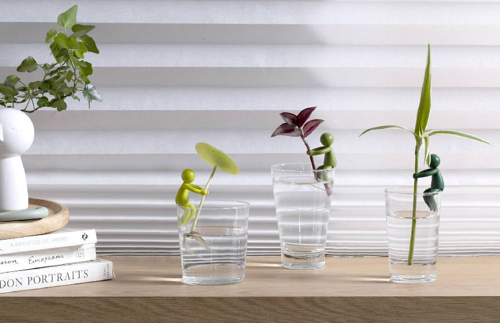 Peleg Design Cutting Holder Leafriend