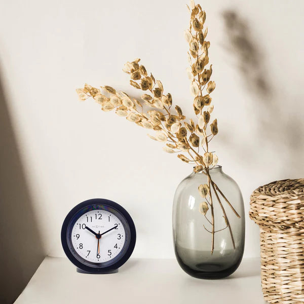 NeXtime Circle Tafelwekker zwart Ø10,5 cm