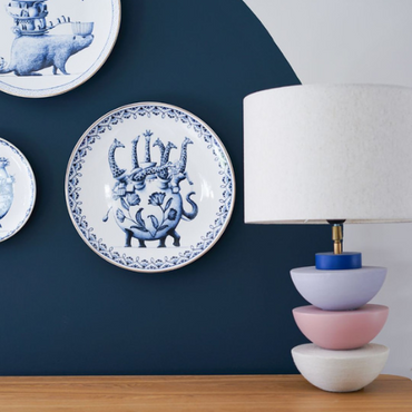 Heinen Delfts blauw wandbord giraffe hangend