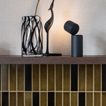 it's about RoMi Tafel-/wandlamp Milan. zwart sfeer