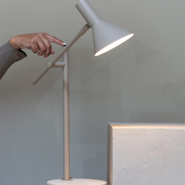 it_s_about_RoMi_Tafellamp_Izmir_zand_sfeer