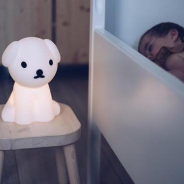 _maria_snuffie_first_light_oplaadbare_kinderkamerlamp_sfeer