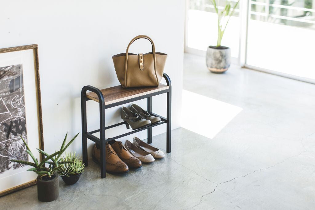 Yamazaki Schuhregal mit Holzregal - Turm - Schwarz