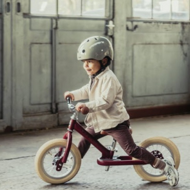 trybike_steel_2-in-1_loopfiets_mat_rood_sfeer