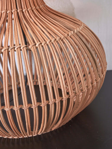 Good&Mojo Tischleuchte Kalahari L Rattan 65cm/Schirm 47x23cm leinengrau