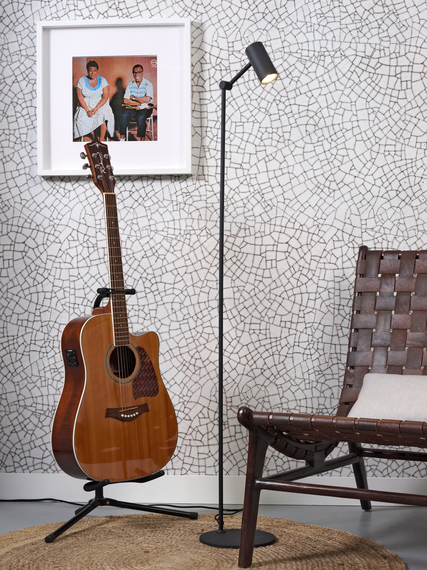 It's About Romi Stehleuchte Eisen Montreux H.149,5cm LED 5W/Röhre H.11x5,5cm, schwarz