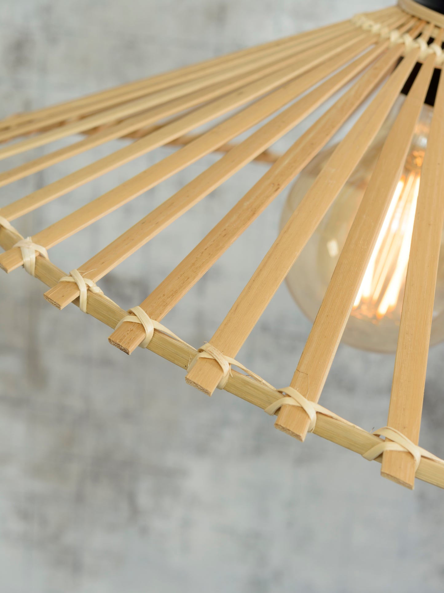 Good&Mojo Ceiling lamp Bromo bamboo asymm. dia.40x11cm natural, S