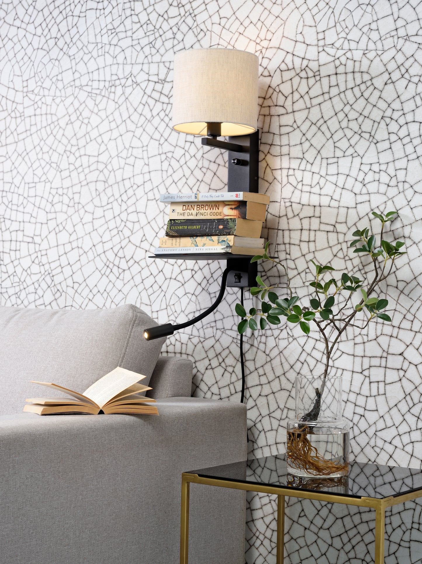 It's About Romi Wandleuchte Eisen Florence H.52cm Regal+USB+Leselampe 15000Std./Schirm 18x15cm inkl. Dimmer, helles Leinen