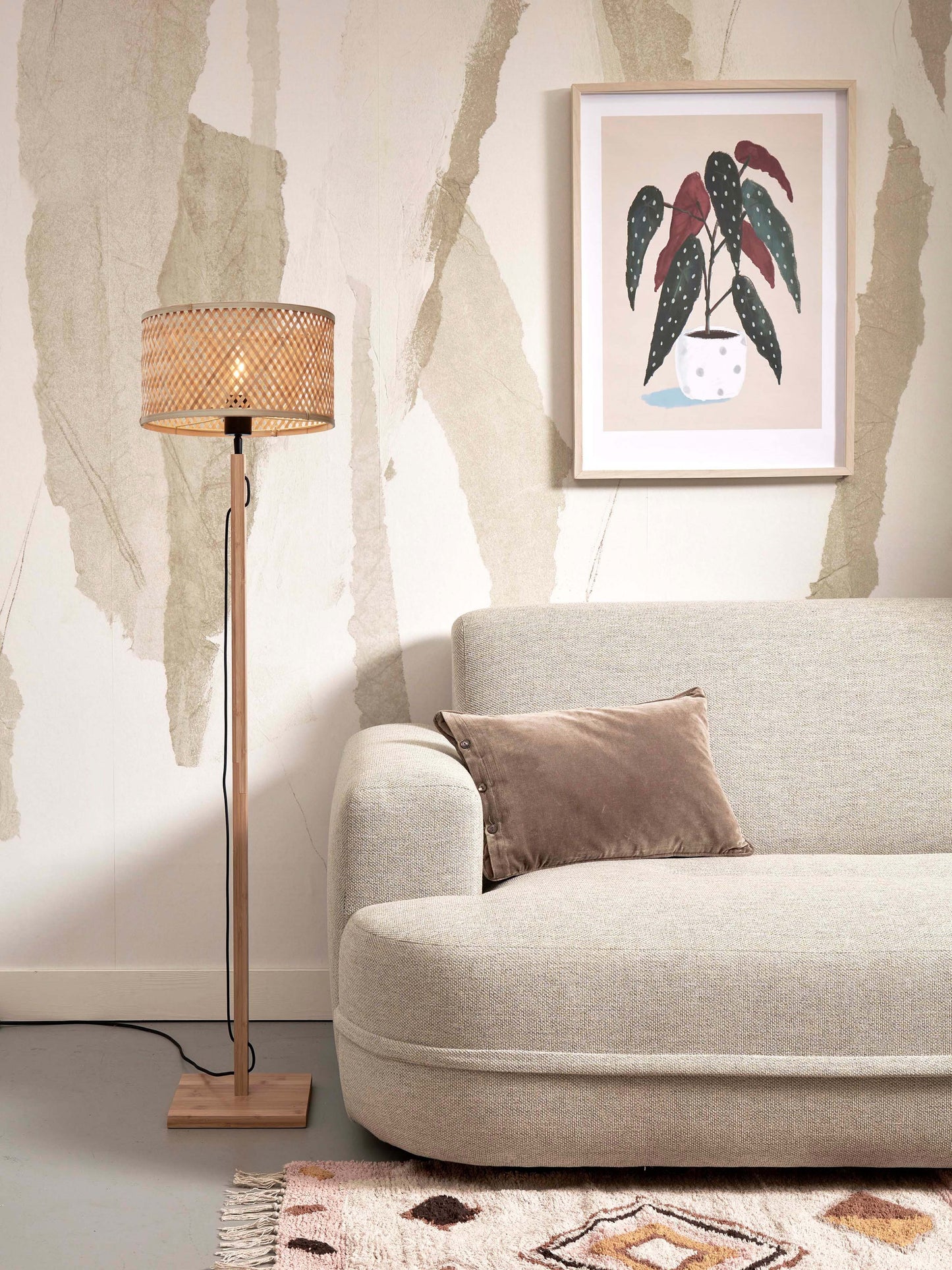 Good&Mojo Java floor lamp, straight bamboo, height 128cm/shade diameter 32x18cm.