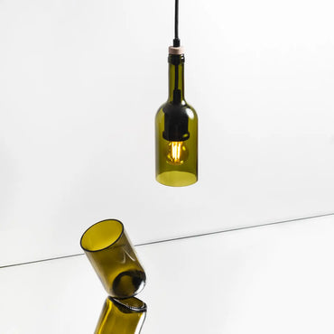 Rebottled upcycled wijnfles Lamp hangend