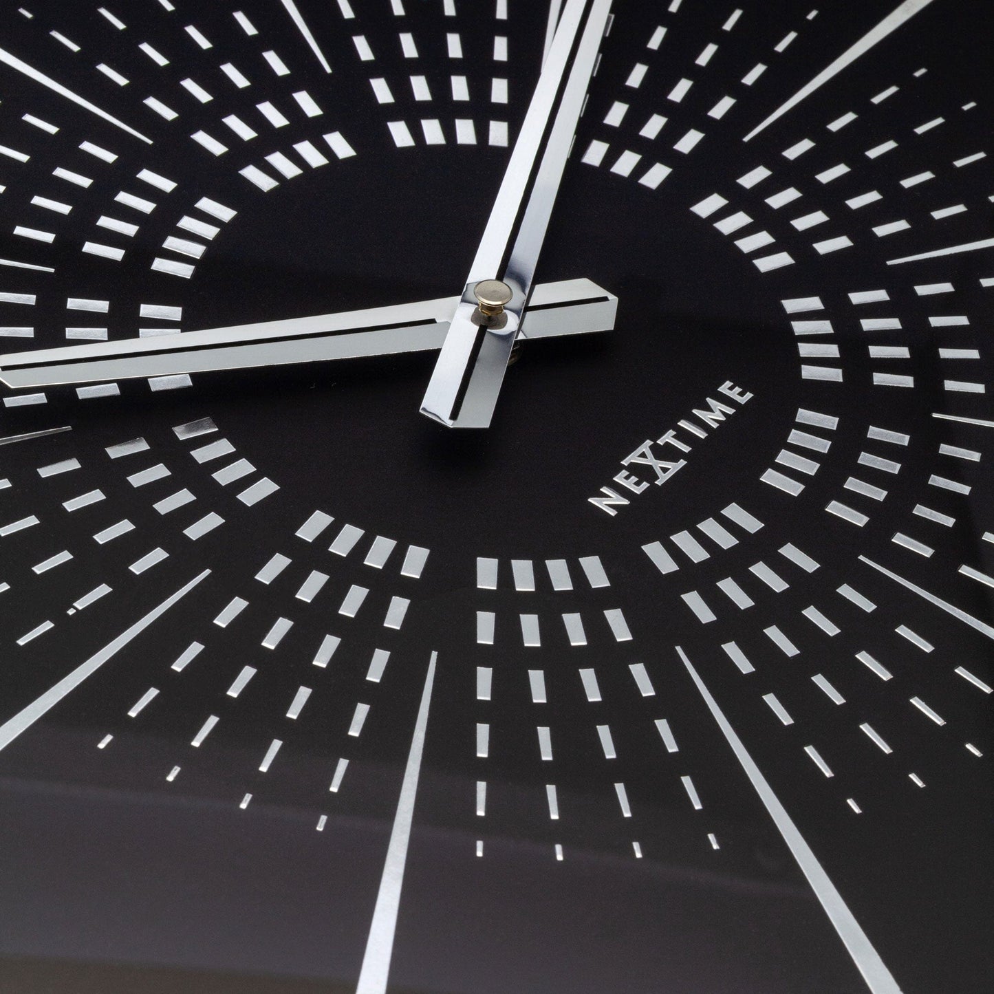 Nextime Wandklok 40cm Excentric stil uurwerk