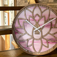 NeXtime Wandklok 40 cm - Geruisloos - Roze - Hout - "Lotus"