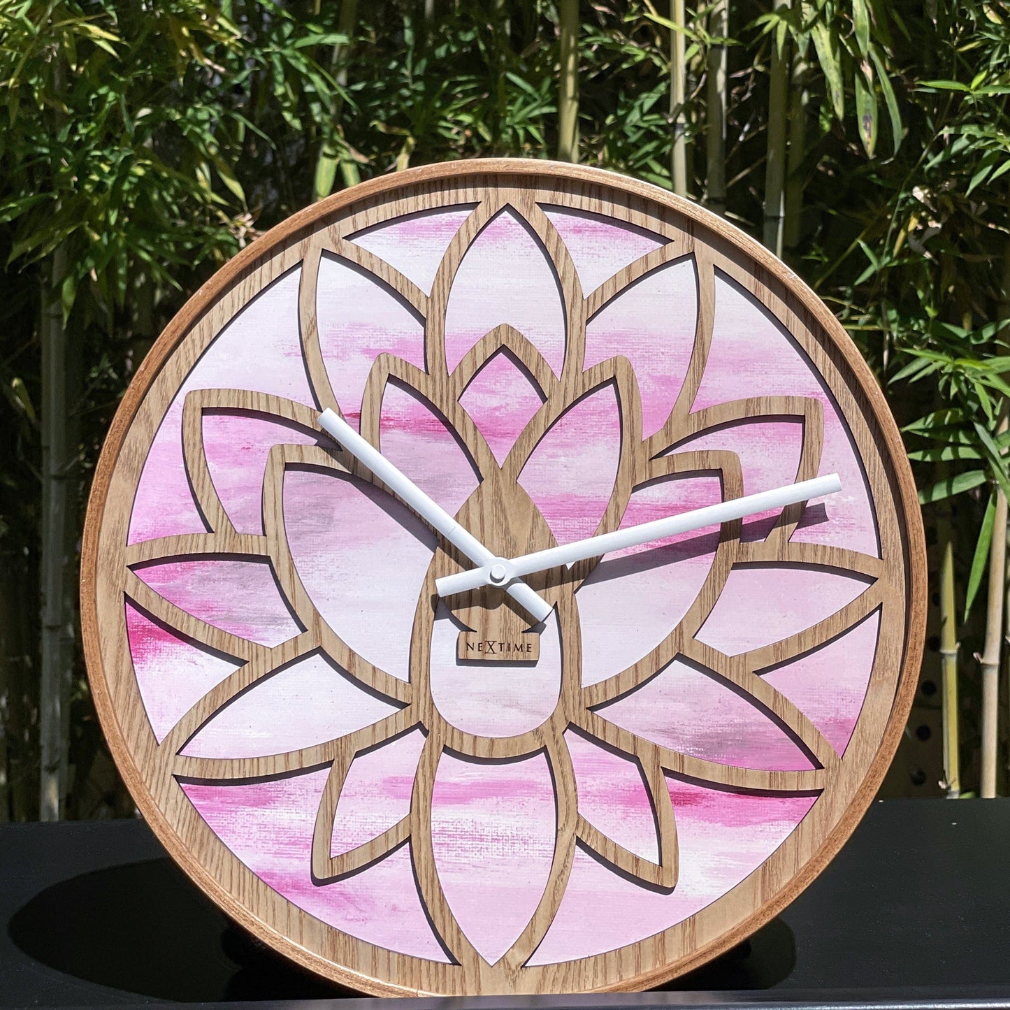 NeXtime Wandklok 40 cm - Geruisloos - Roze - Hout - "Lotus"