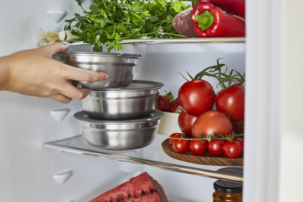 Black+Blum Steel Feeding Bowl Small - Meal Preparation - Ø170mm - H 59mm - Gray/Red