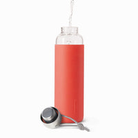 Black+Blum Glazen Waterfles - Waterfles glas - 0.6Ltr - Koraalrood