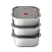 Black+Blum quadratische Lebensmittelbox aus Stahl – Meal Prep – 195 x 189 x 77 mm – Grau/Rot