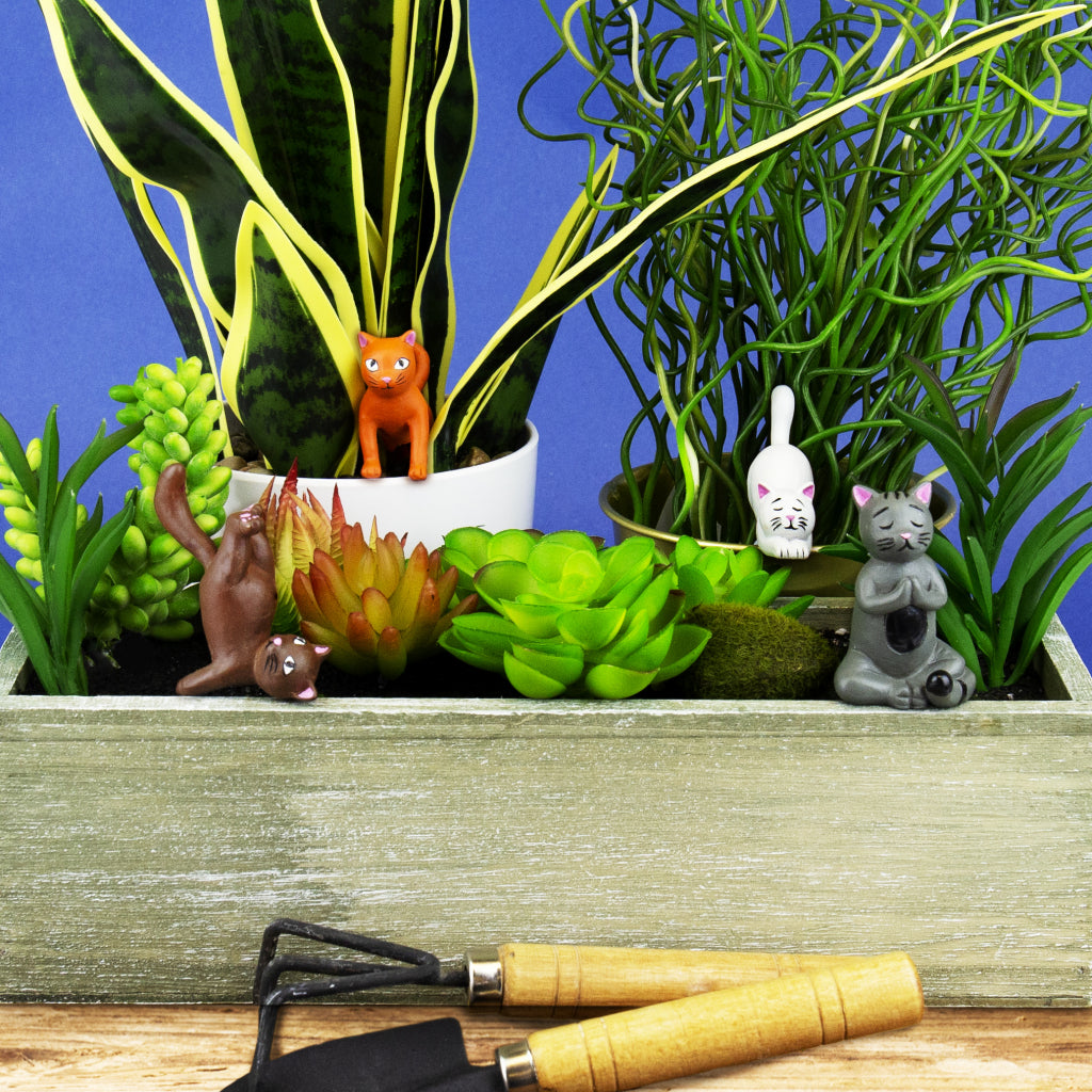 Gift Republic Plantenpot decoratie - Yoga Kat