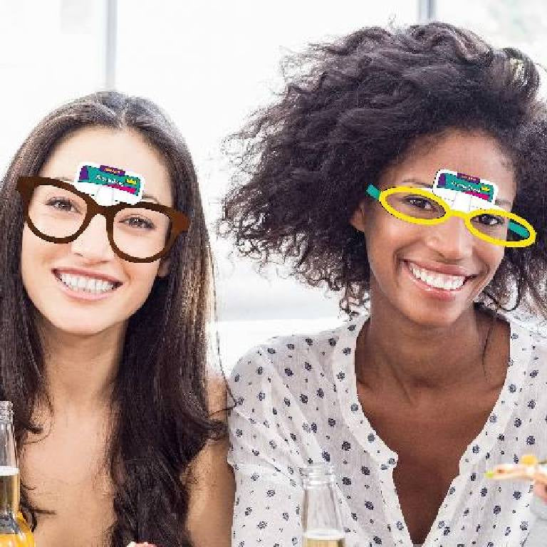 Gift Republic Board Game - 90s Who Am I?