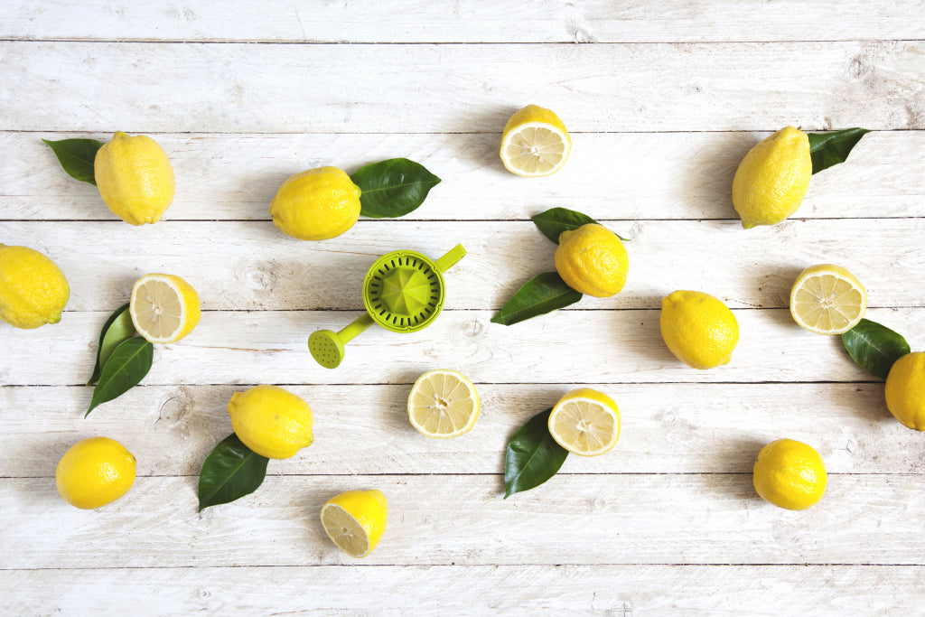 Peleg Design Citruspers en schenkkan 2-in-1 Lemoniere