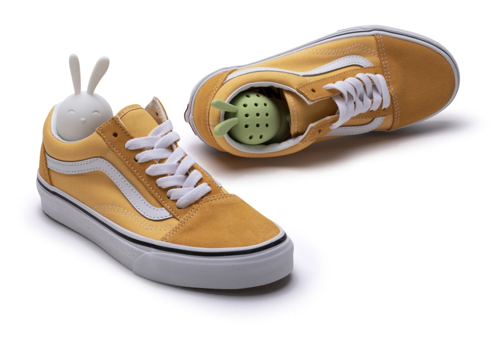 Monkey Business Odor Eaters Sneakers Peekers set of 2 - Rabbits