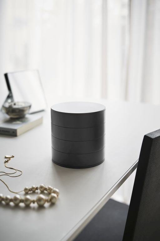 Yamazaki Tower Schmuckorganizer, 4-stöckig – Schwarz