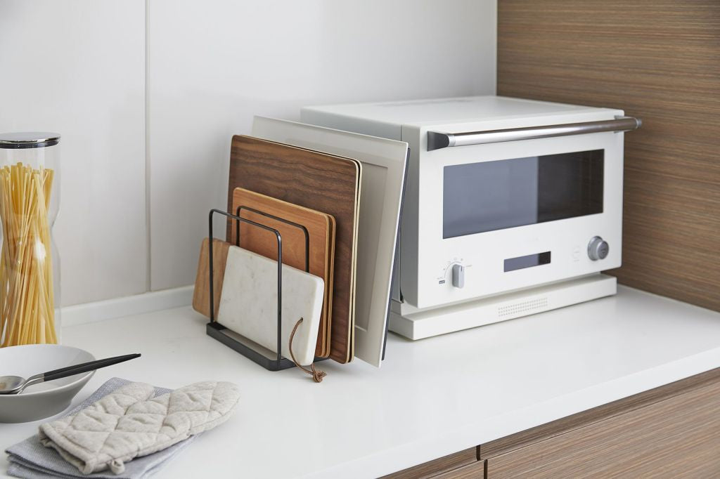 Yamazaki Tower Tray & Cutting Board Stand - Zwart