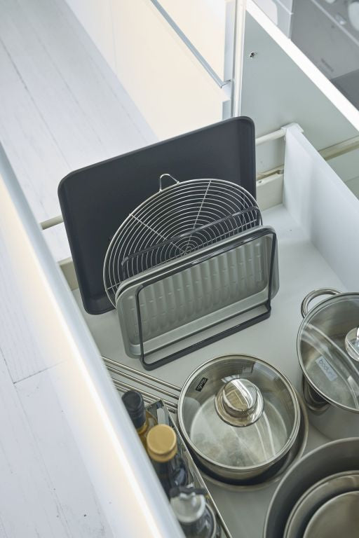 Yamazaki Tower Tray & Cutting Board Stand - Zwart
