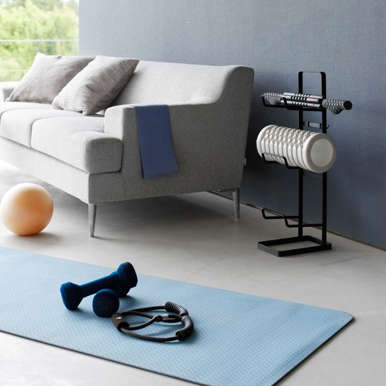 Yamazaki Tower Aufbewahrungsregal für Fitnesszubehör – Schwarz