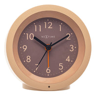 Stille designwekker NeXtime Circle in roze kleur