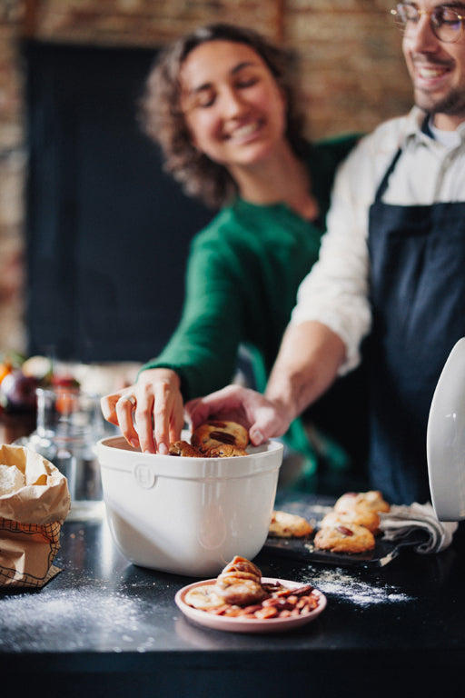 Emile Henry Cookie Jar - 2.45 L