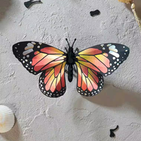 Assembli 3D-puzzel Vlinder Monarch Butterfly op witte ruwe ondergrond