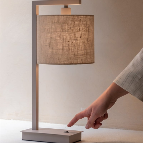 it's about RoMi Tischleuchte Boston sand/Schirm 1815 Leinen dunkel