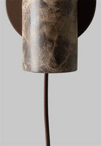 Es geht um die RoMi Tivoli Wandleuchte. Braun