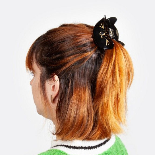 Eat My Socks Haarclip Cat in haar 