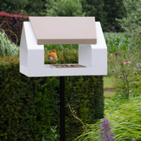 Heeej the Barn vogelhuis wit-zand met roodborstje