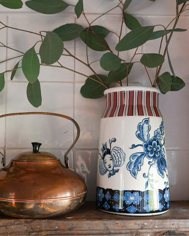 Heinen Delfts Blauw Melkbusvaas Heritage collection S sfeer