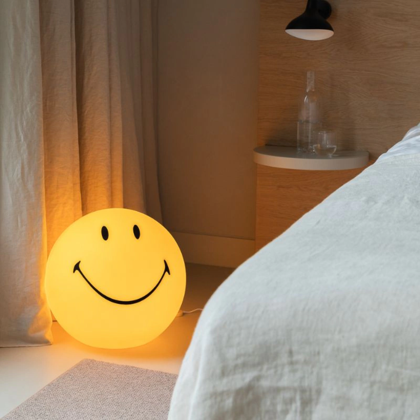 Mr. Maria Smiley® XL - Design Table Lamp - Yellow - 45 cm