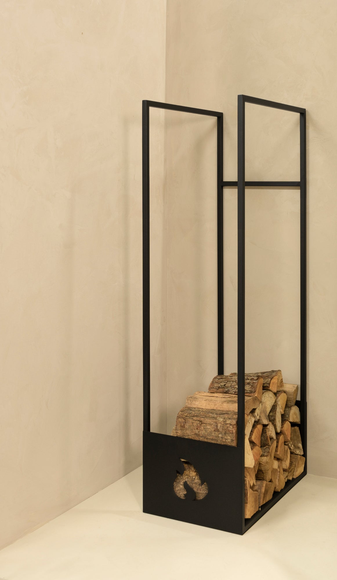 Spinder design Houtopslag L zwart sfeerafbeelding met hout er in