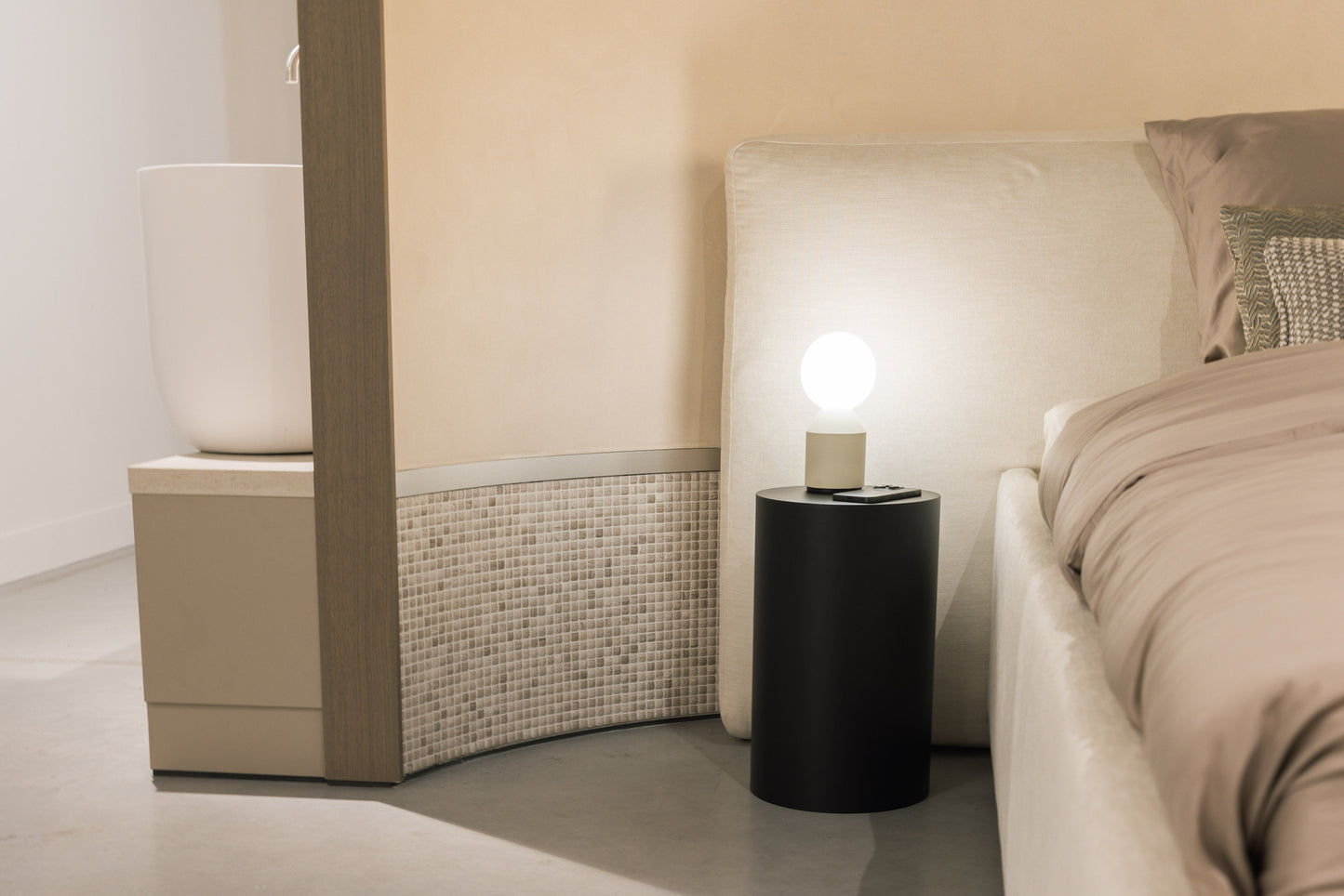 Steelful CILO Side Table