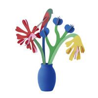 Vrijstaand Studio ROOF papieren boeket Matisse Paper Bloom op een witte achtergrond - afmetingen 11,5 x 29 cm.