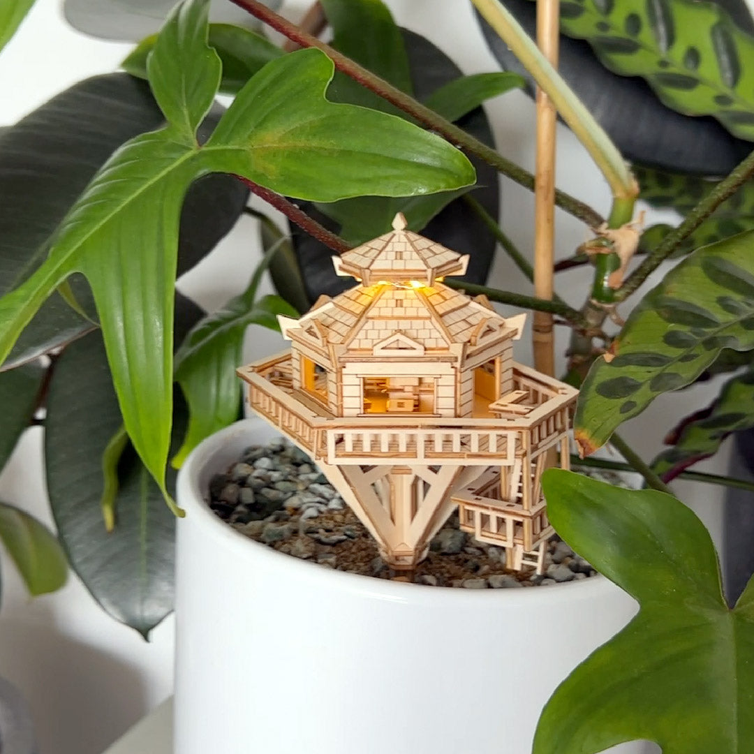 Tiny Treehouses Woodland Outpost