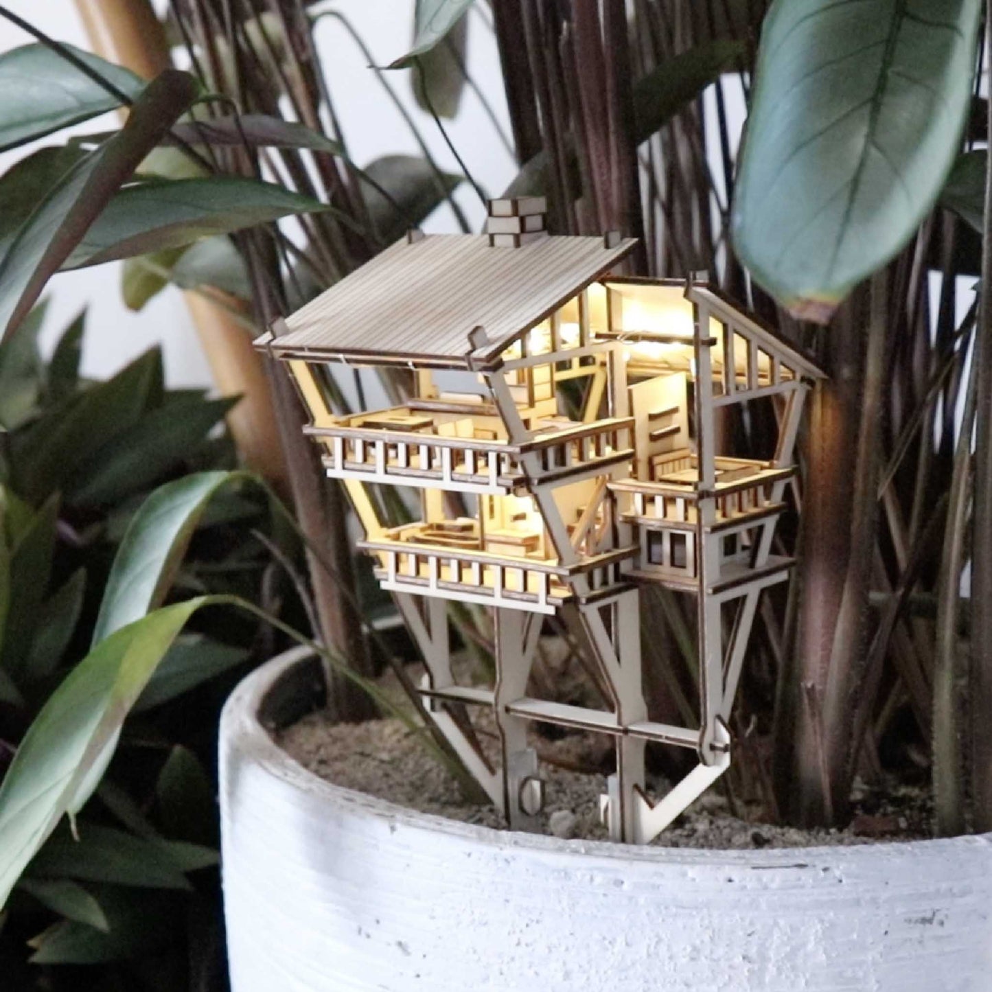 Tiny Treehouses Tropical Lookout