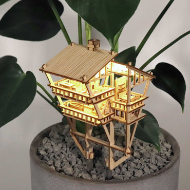 Tiny Treehouses Tropical Lookout