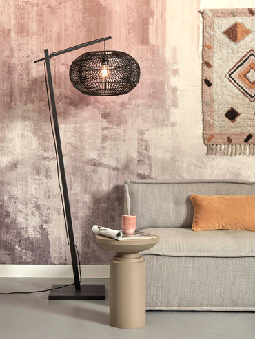 Good&amp;Mojo Stehleuchte Madeira Bambus schwarz H.176cm/Schirm Rattan Dm.48xH.30cm. o. D.