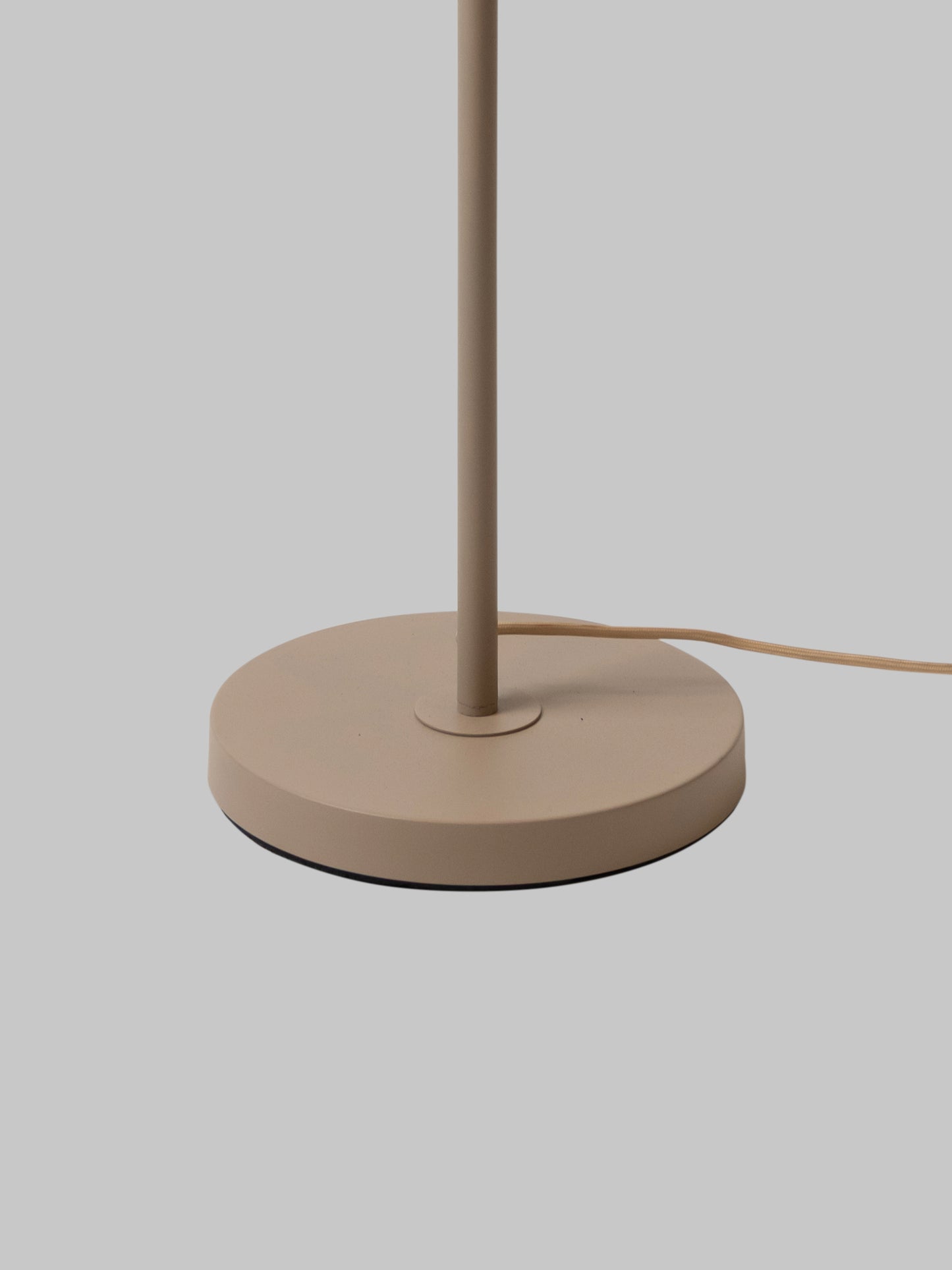 it's about RoMi Vloerlamp Izmir zand