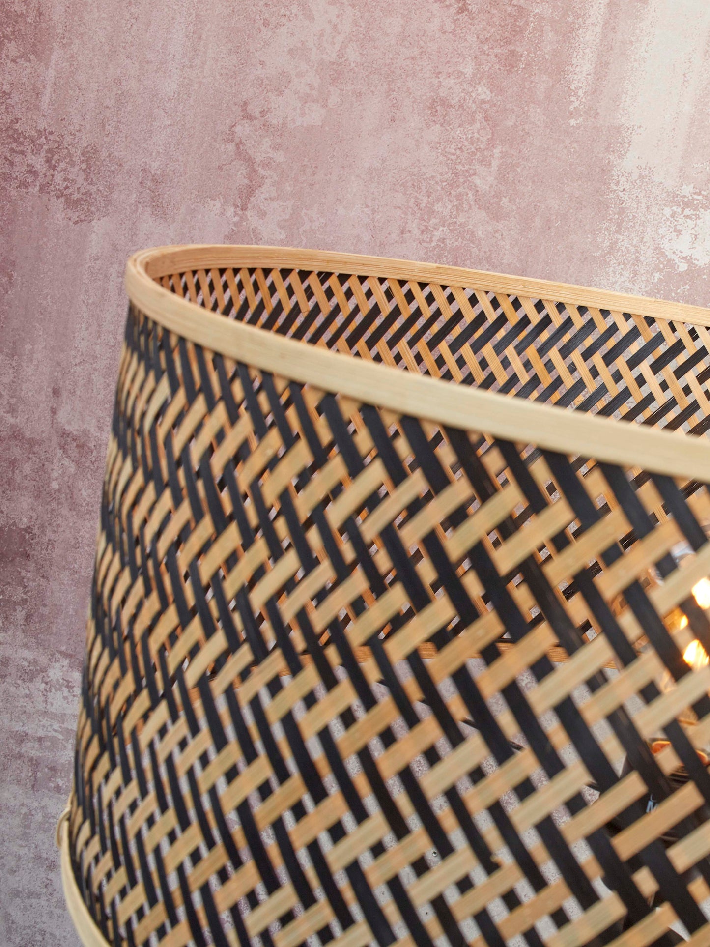 Good&amp;Mojo Java floor lamp, 3 legs, natural bamboo, height 150cm/shade diameter 50x22cm, black/natural.