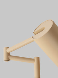 Es geht um die RoMi Bilbao Wandleuchte. Beige