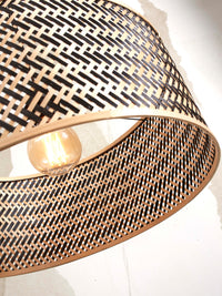 Good&amp;Mojo Stehleuchte Java Bambus nat. H.176cm/Haube Durchmesser 50xH.22cm. s/w.