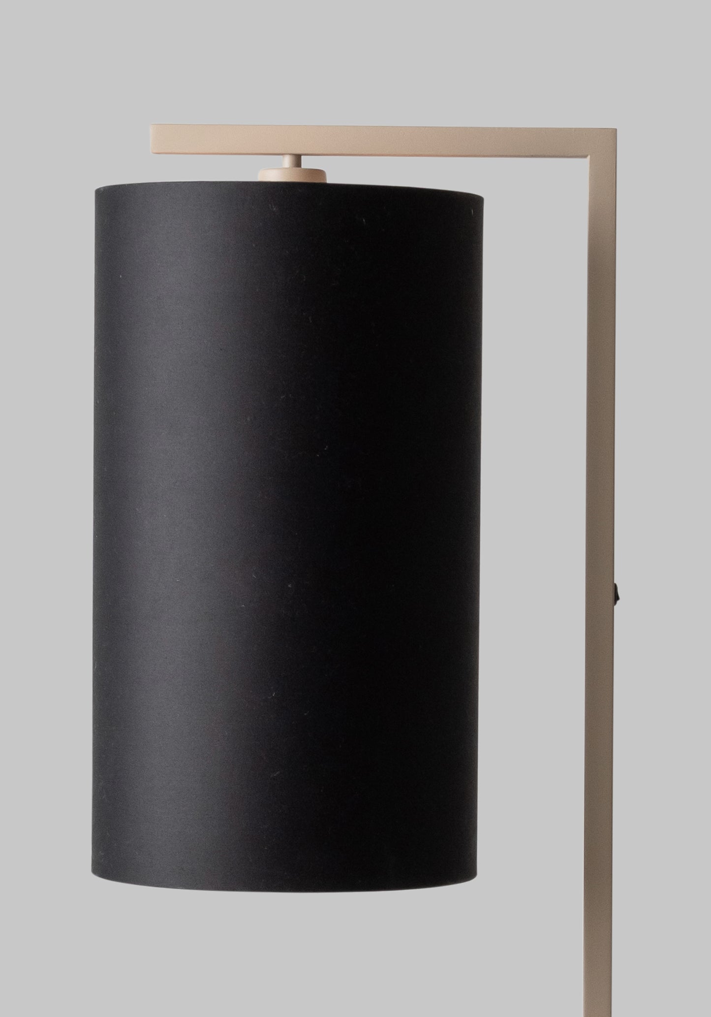 It's about RoMi Stehleuchte Boston sand/Schirm 2545 schwarz